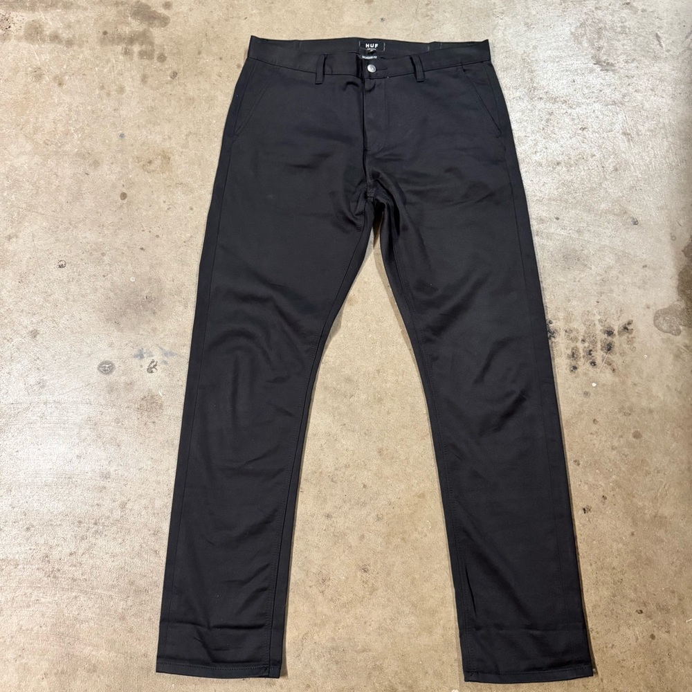 HUF Worldwide X Chocolate Black Skate Stretch Chino Pant Size 34 Red Selvedge ID